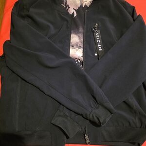 Skechers Women's Lightweight Reversible Jacket M/L